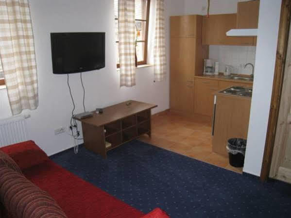 Hotel Weingaertner MHG Extérieur photo