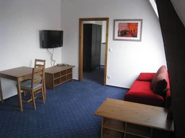 Hotel Weingaertner MHG Extérieur photo