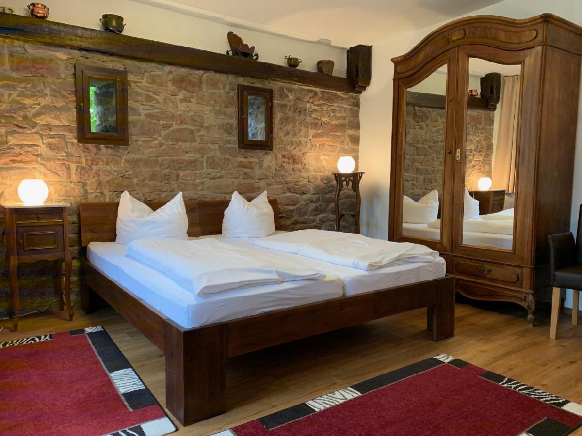 Hotel Weingaertner MHG Extérieur photo